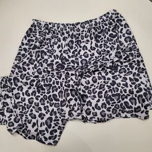 Pull On Black, Gray & White Animal Print Stretch Pants 38x29 19" Rise Bottom 18"